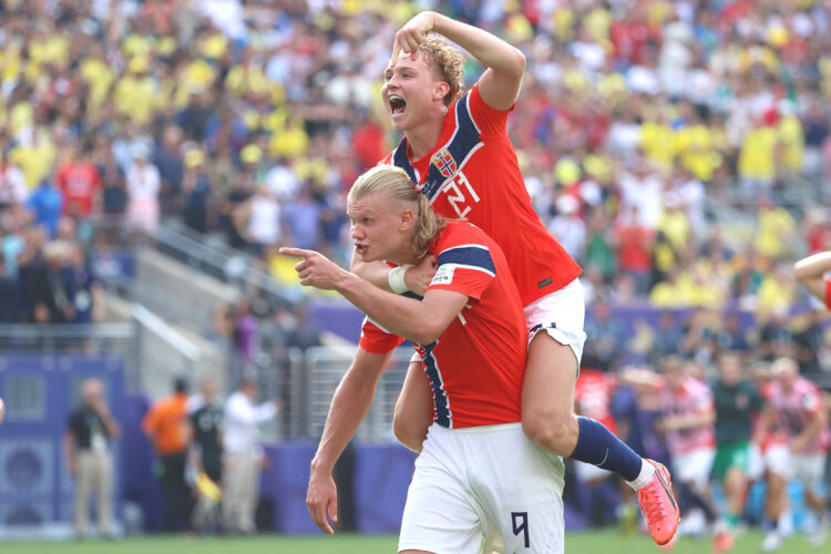 Norway rows into quarterfinals